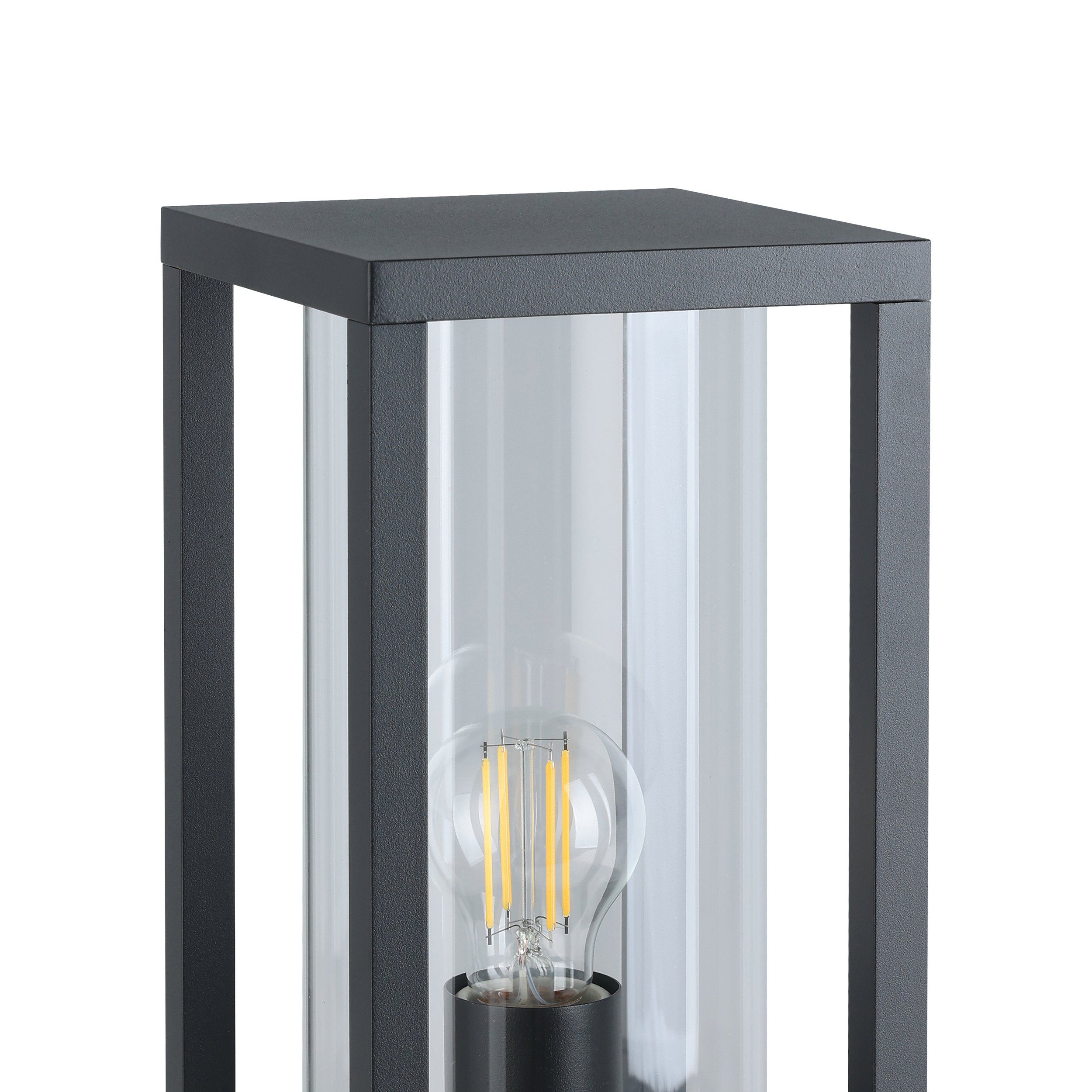 CASCINETTA - Paletti basso - E27 1X40W - Struttura in alluminio fuso / finitura nero; Diffusore in vetro / finitura chiaro; IP54;
L150 x 150 H305